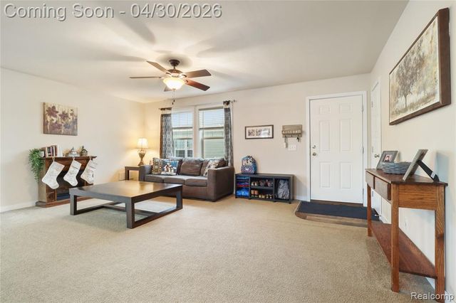 6267 Imperial Dr., Fenton, MI 48430