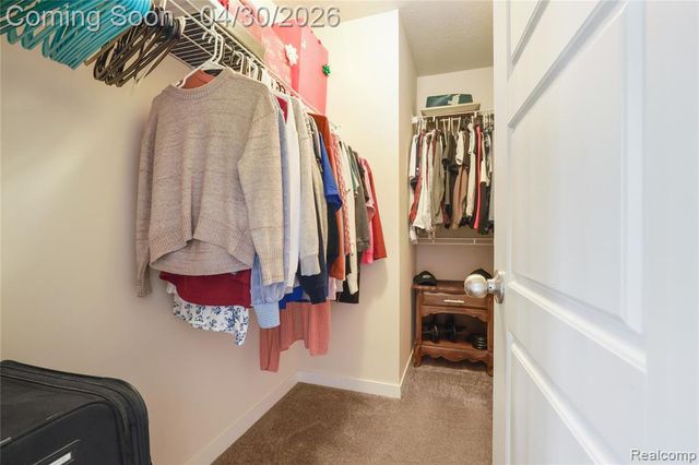 6267 Imperial Dr., Fenton, MI 48430
