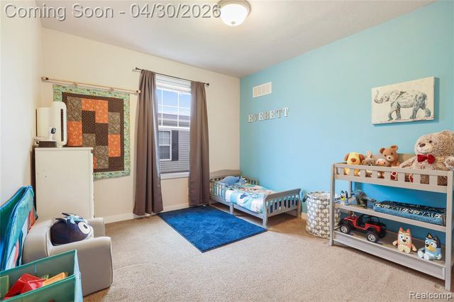 6267 Imperial Dr., Fenton, MI 48430