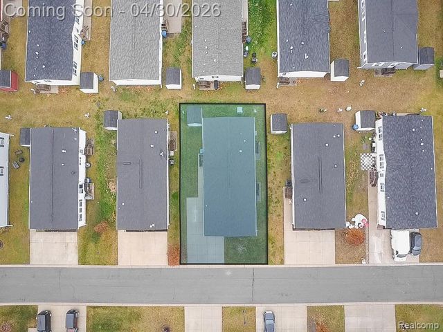 6267 Imperial Dr., Fenton, MI 48430