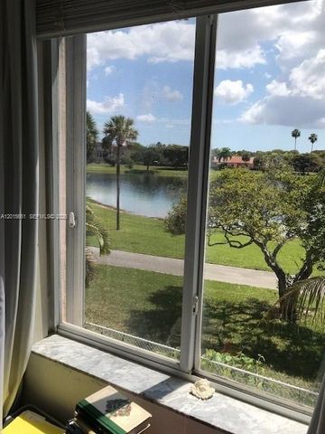 10135 SW 156th Avenue, Miami, FL 33196