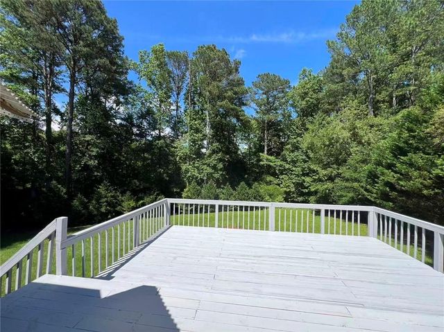 3800 John Herndon Court, Suwanee, GA 30024