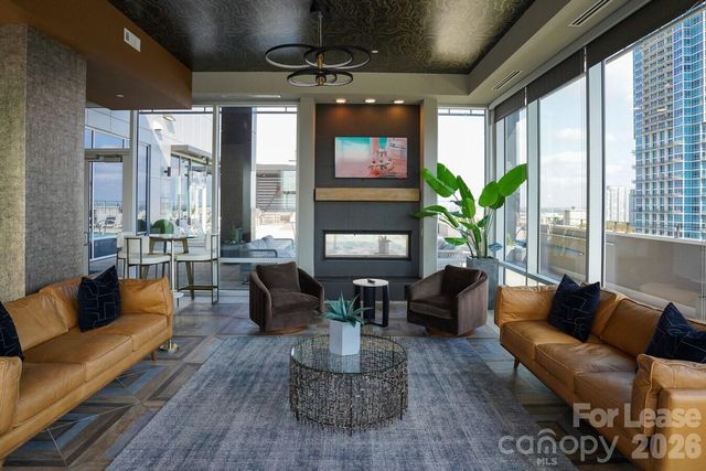 500 W Trade Street C2.T, Charlotte, NC 28202