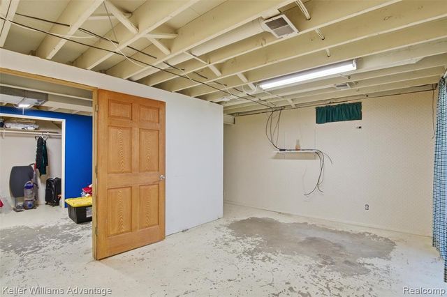 3555 Junior Drive, Pinckney, MI 48169
