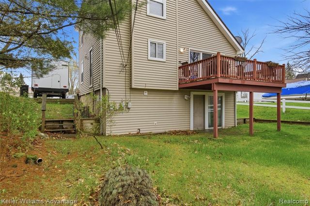 3555 Junior Drive, Pinckney, MI 48169