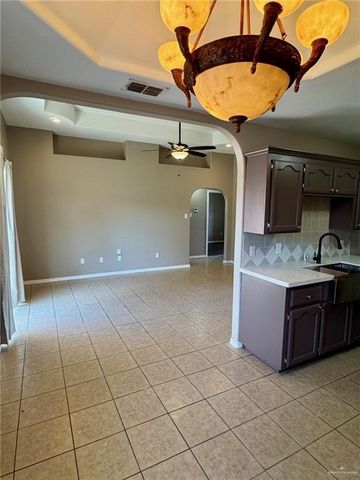 5801 N 39th Street, Mcallen, TX 78504