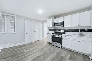 328 John St, Elizabeth City, NJ 07202