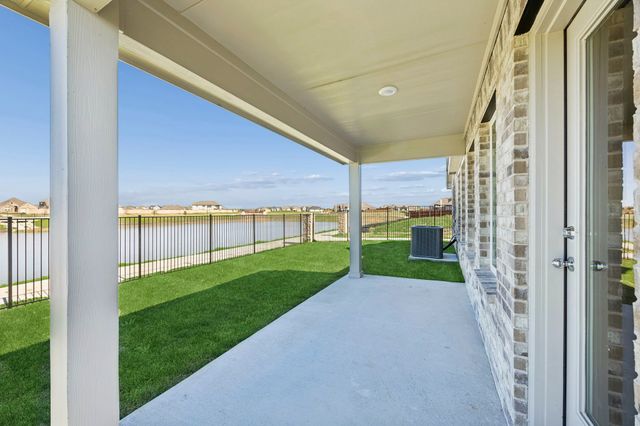 5446 Neyland Drive, Royse City, TX 75189