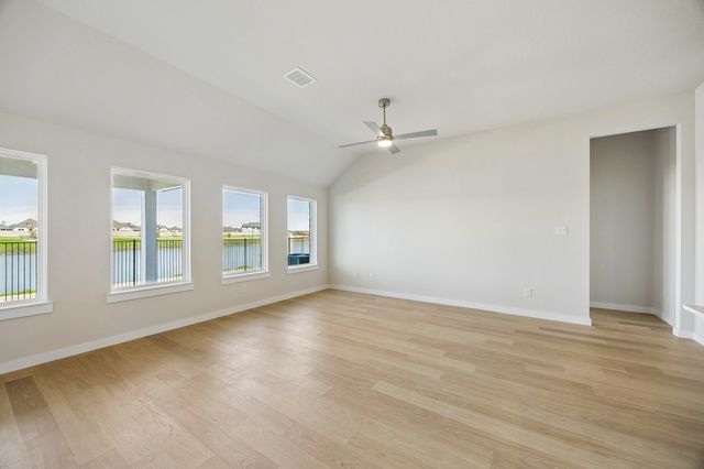 5446 Neyland Drive, Royse City, TX 75189