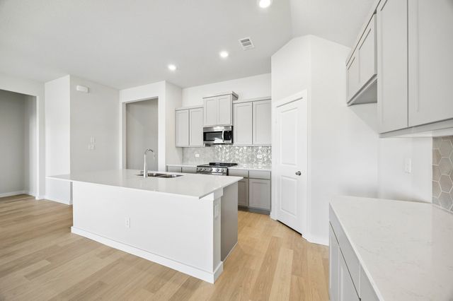 5446 Neyland Drive, Royse City, TX 75189