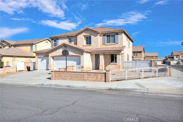 14605 Hummingbird Road, Victorville, CA 92394