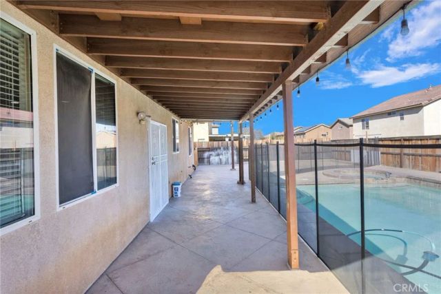 14605 Hummingbird Road, Victorville, CA 92394