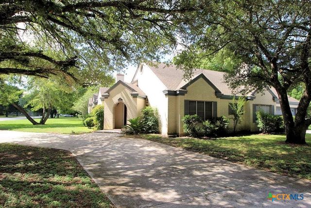 1298 Walter Ellison Drive, Lockhart, TX 78644