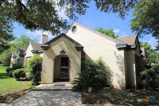 1298 Walter Ellison Drive, Lockhart, TX 78644