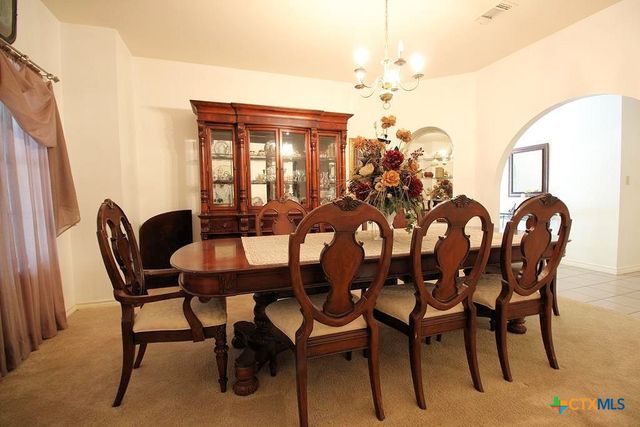 1298 Walter Ellison Drive, Lockhart, TX 78644