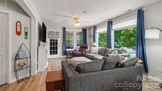 113 Lake View Drive, New London, NC 28127