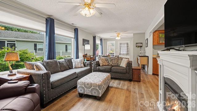 113 Lake View Drive, New London, NC 28127
