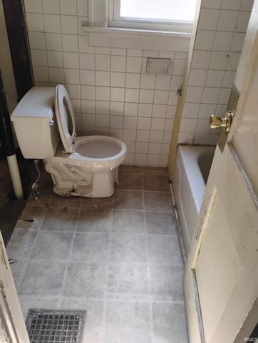 707 E Missouri Street, Evansville, IN 47711