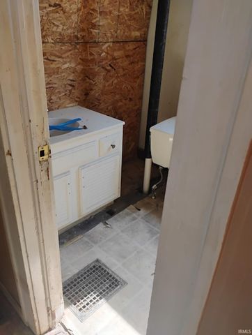 707 E Missouri Street, Evansville, IN 47711