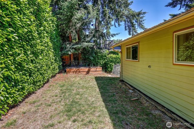 5929 Fern Avenue NE, Bremerton, WA 98311