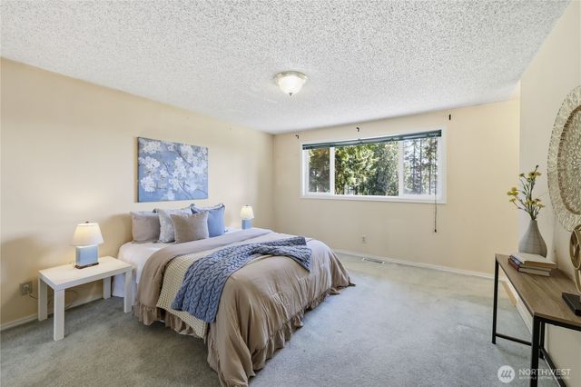 5929 Fern Avenue NE, Bremerton, WA 98311