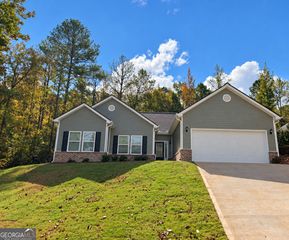 4480 Rivercliffs Way, Gray, GA 31032
