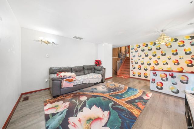 6219 Birchdale Drive, Fort Wayne, IN 46815