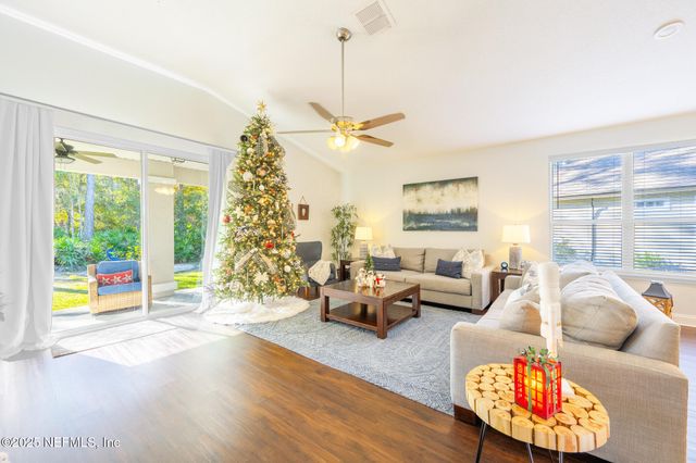 2065 TRAILING PINES Way, Fleming Island, FL 32003