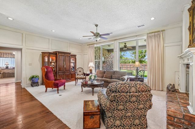 12929 Jasoncrest Trail, Dallas, TX 75243