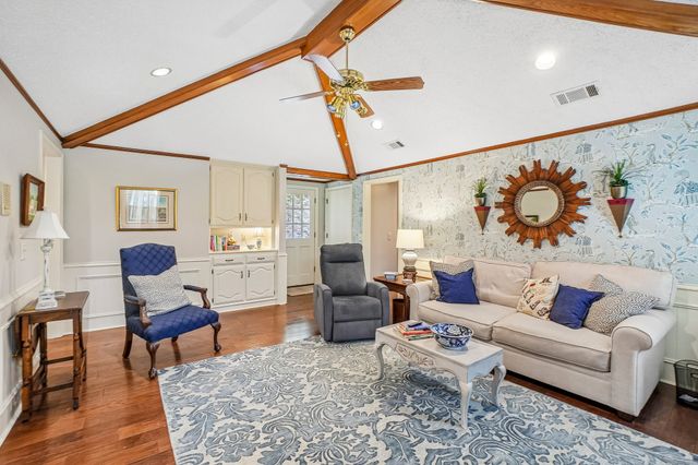12929 Jasoncrest Trail, Dallas, TX 75243