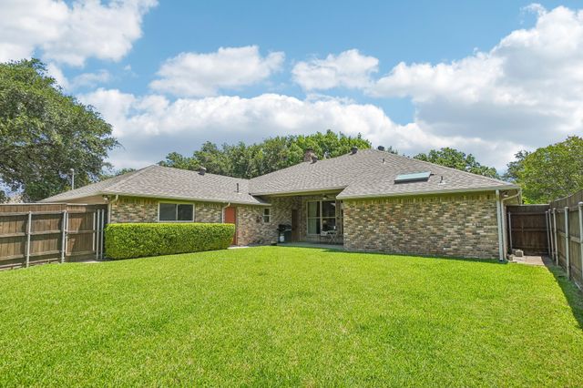 12929 Jasoncrest Trail, Dallas, TX 75243