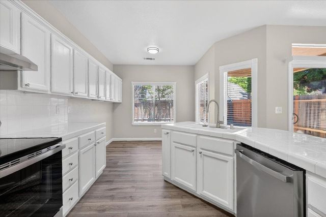 2228 E Yeargin Drive, Fresno, CA 93720