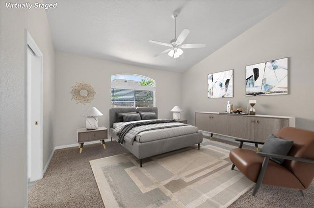2228 E Yeargin Drive, Fresno, CA 93720