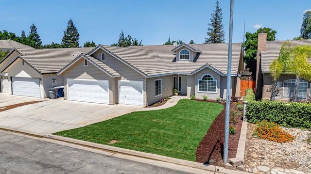 2228 E Yeargin Drive, Fresno, CA 93720