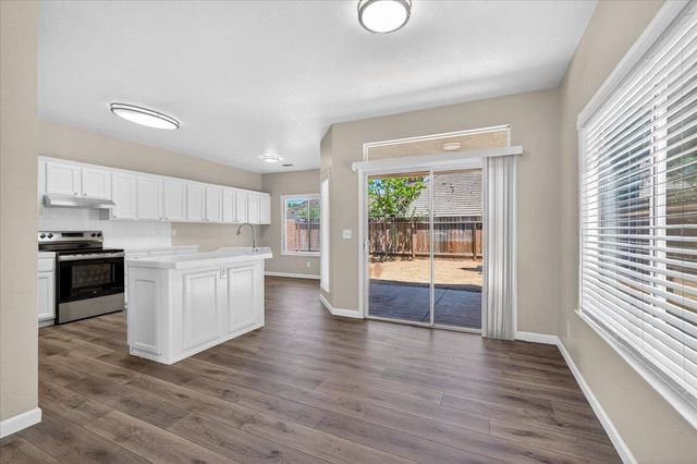 2228 E Yeargin Drive, Fresno, CA 93720