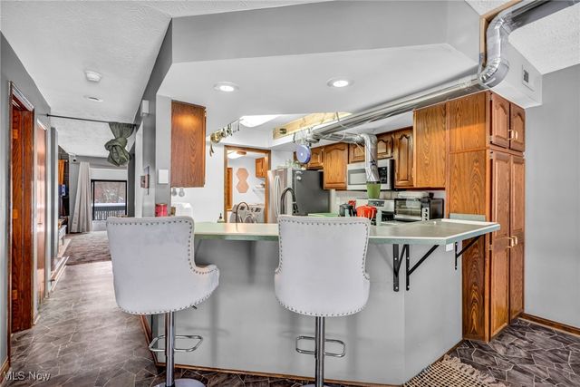 2189 Pinebrook Trail, Cuyahoga Falls, OH 44223