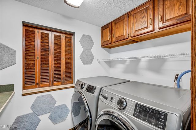 2189 Pinebrook Trail, Cuyahoga Falls, OH 44223