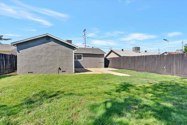 4457 College Way, Olivehurst, CA 95961