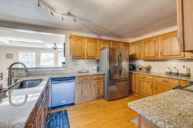 1320 Silver Grove Road, Bluff City, TN 37618