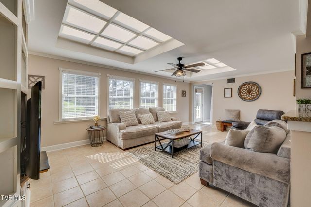 1320 Silver Grove Road, Bluff City, TN 37618