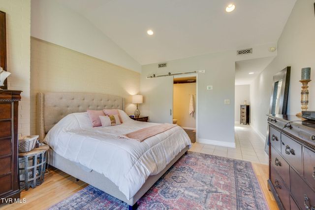 1320 Silver Grove Road, Bluff City, TN 37618