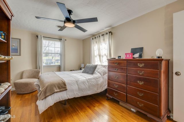 1320 Silver Grove Road, Bluff City, TN 37618