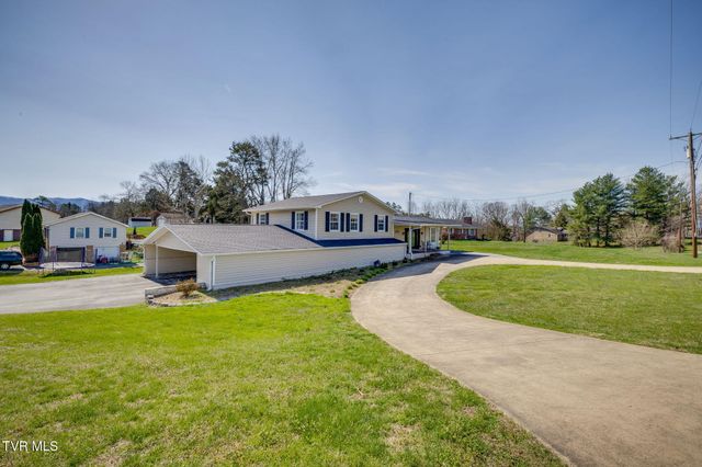 1320 Silver Grove Road, Bluff City, TN 37618