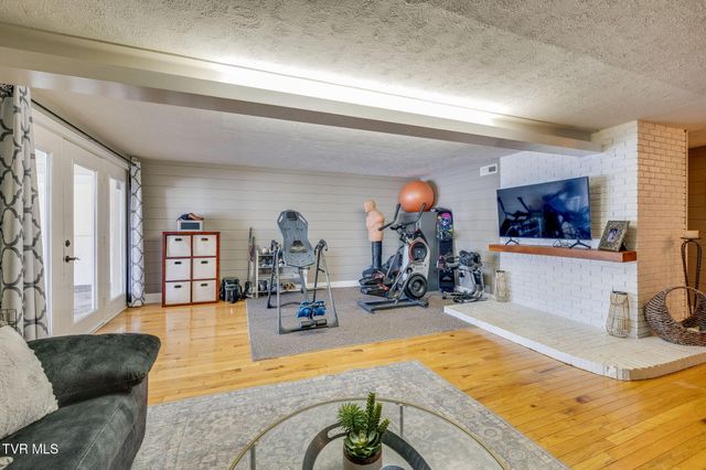 1320 Silver Grove Road, Bluff City, TN 37618