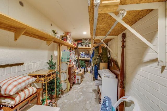 1320 Silver Grove Road, Bluff City, TN 37618