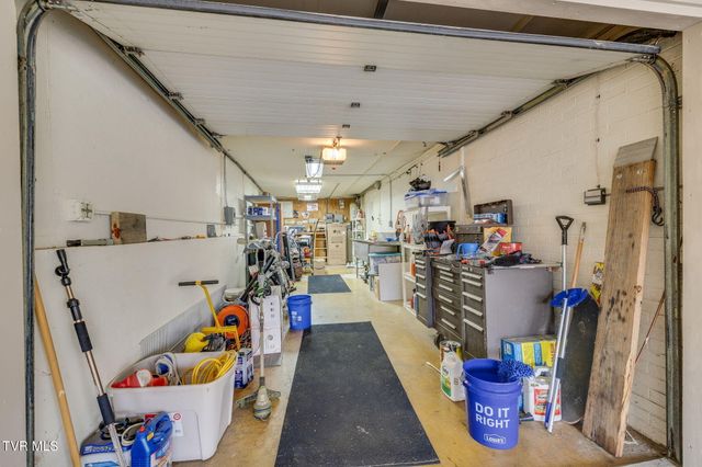 1320 Silver Grove Road, Bluff City, TN 37618