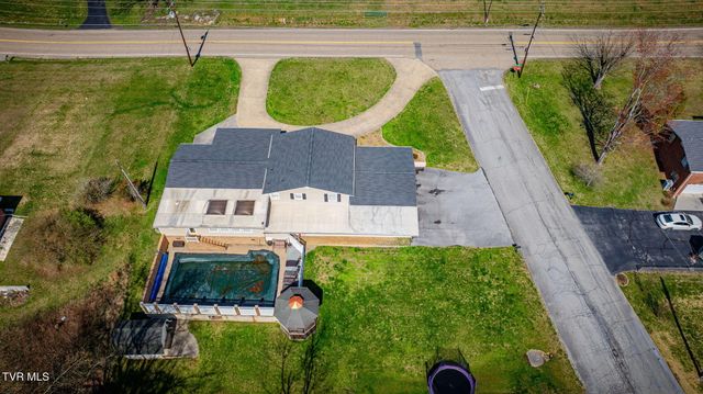 1320 Silver Grove Road, Bluff City, TN 37618