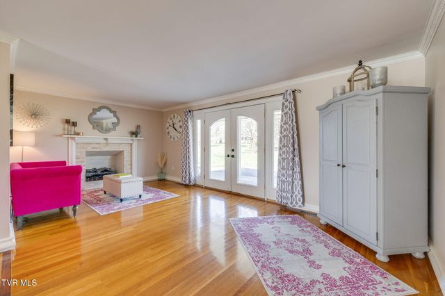 1320 Silver Grove Road, Bluff City, TN 37618