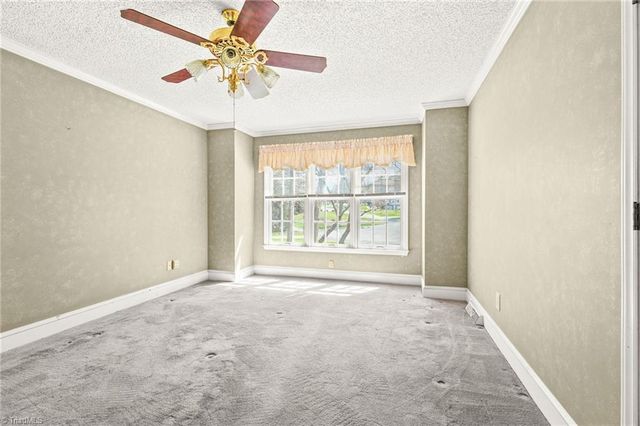 7006 Deer Hunter Lane, Lexington, NC 27295