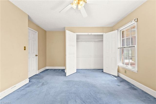 7006 Deer Hunter Lane, Lexington, NC 27295